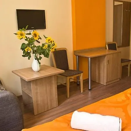 Slonecznik Bed and Breakfast